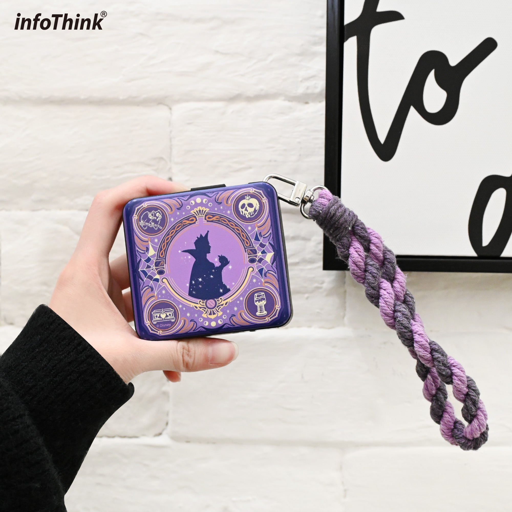 迪士尼+Snoopy愛心款的溫暖充電擁抱 – InfoThink八合一MAX行動電源