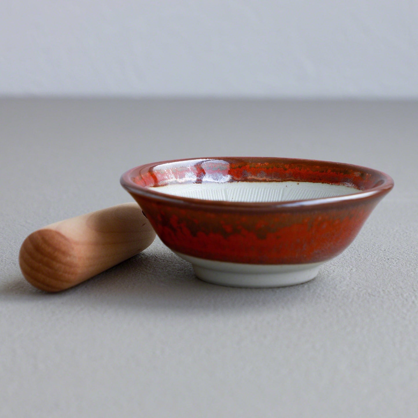 日本Asayu 紅色 陶瓷研磨碗&木製搗棒 | 日式美學 | 職人手作
