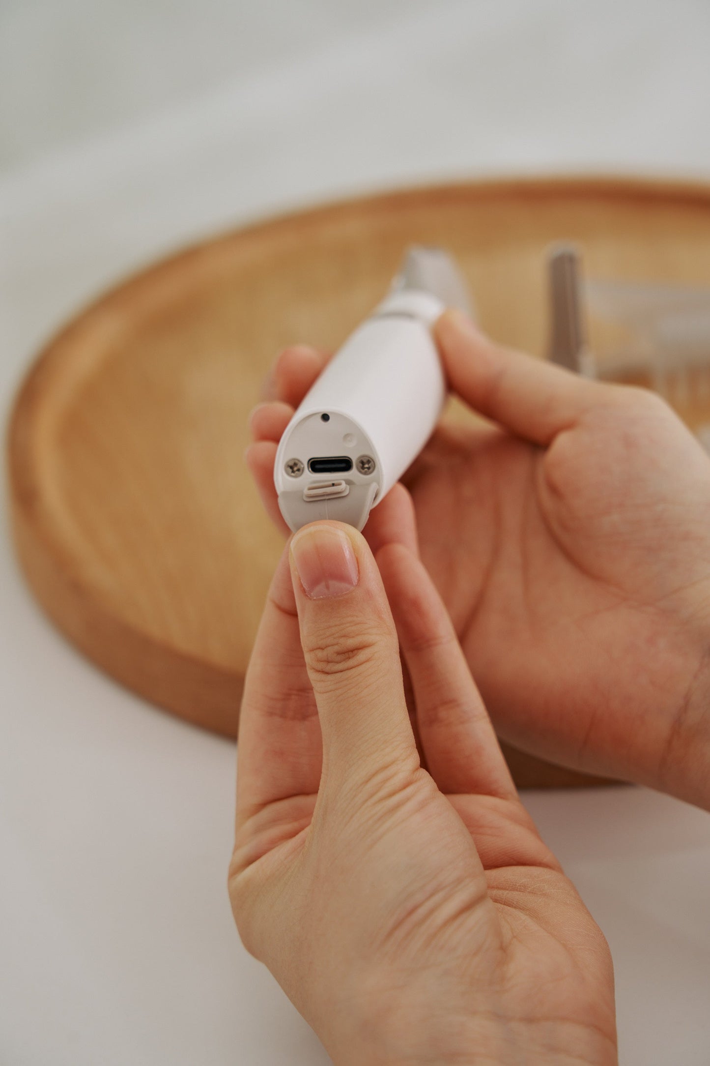 VIO 私密剃毛器｜雙刀頭乾濕兩用 · IPX7 全機防水 · 親膚安全不刮傷 · 36mm＋26mm