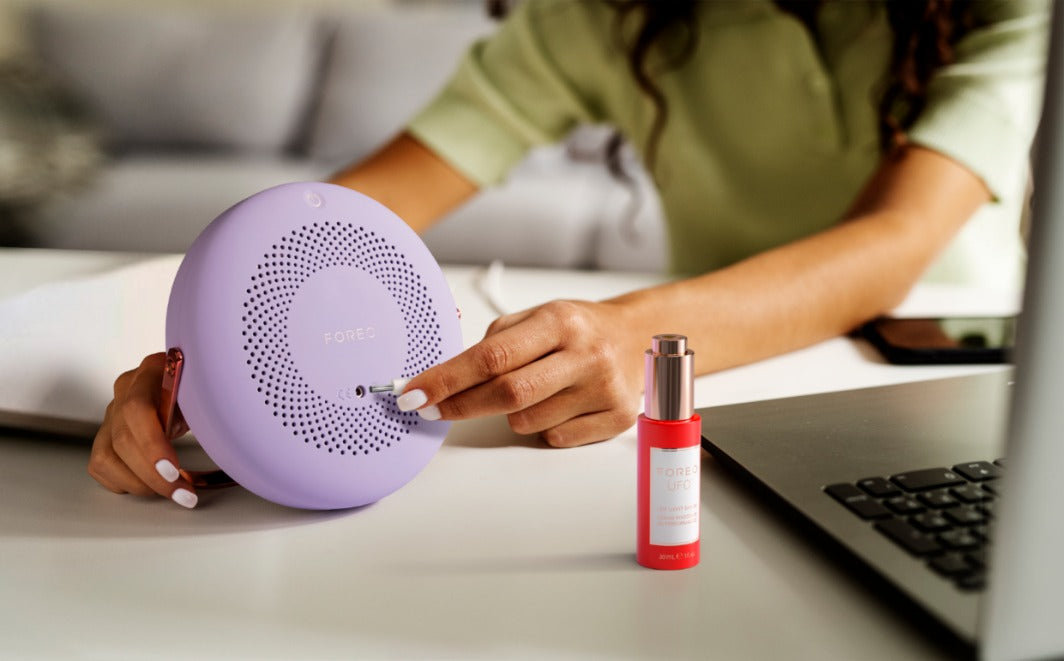 FOREO UFO™ 凝時皙顏光能儀（進階版）｜燈塔級聚能鏡片｜9種LED光療科技