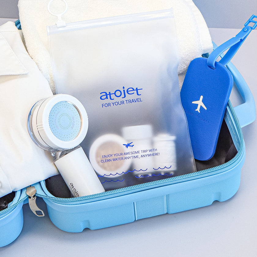 韓國製 Atojet 旅行迷你花灑頭｜121g 超輕量 · 3 重過濾系統 99.9% 抗菌陶瓷球 · 超細微孔增強水壓 · 改善膚質髮質｜Travel Shower Head