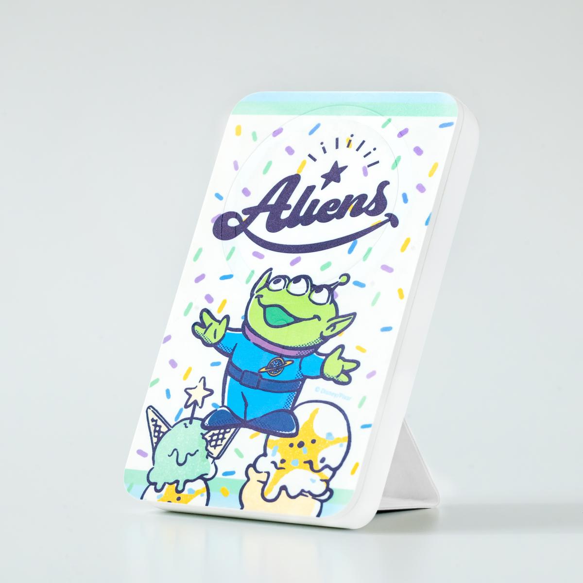 迪士尼角色輕擁你的充電世界 – 三合一磁吸無線快充行動電源