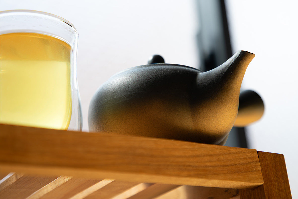 日本Asayu 日式黑釉側把茶壺430ml｜無釉・常滑風 陶器 | 日式美學 | 職人手作