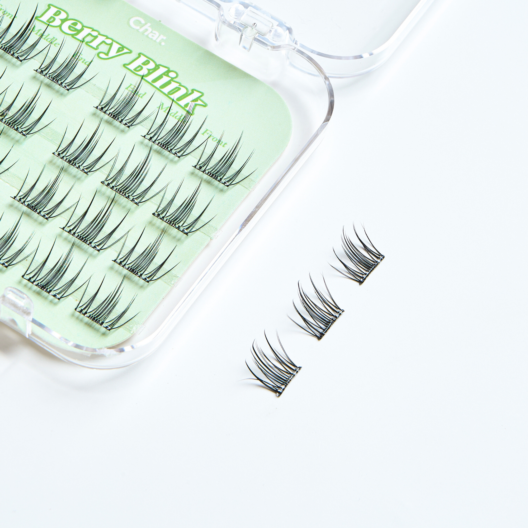 Char. 免膠水假眼睫毛 (白月光 Berry Blink)
