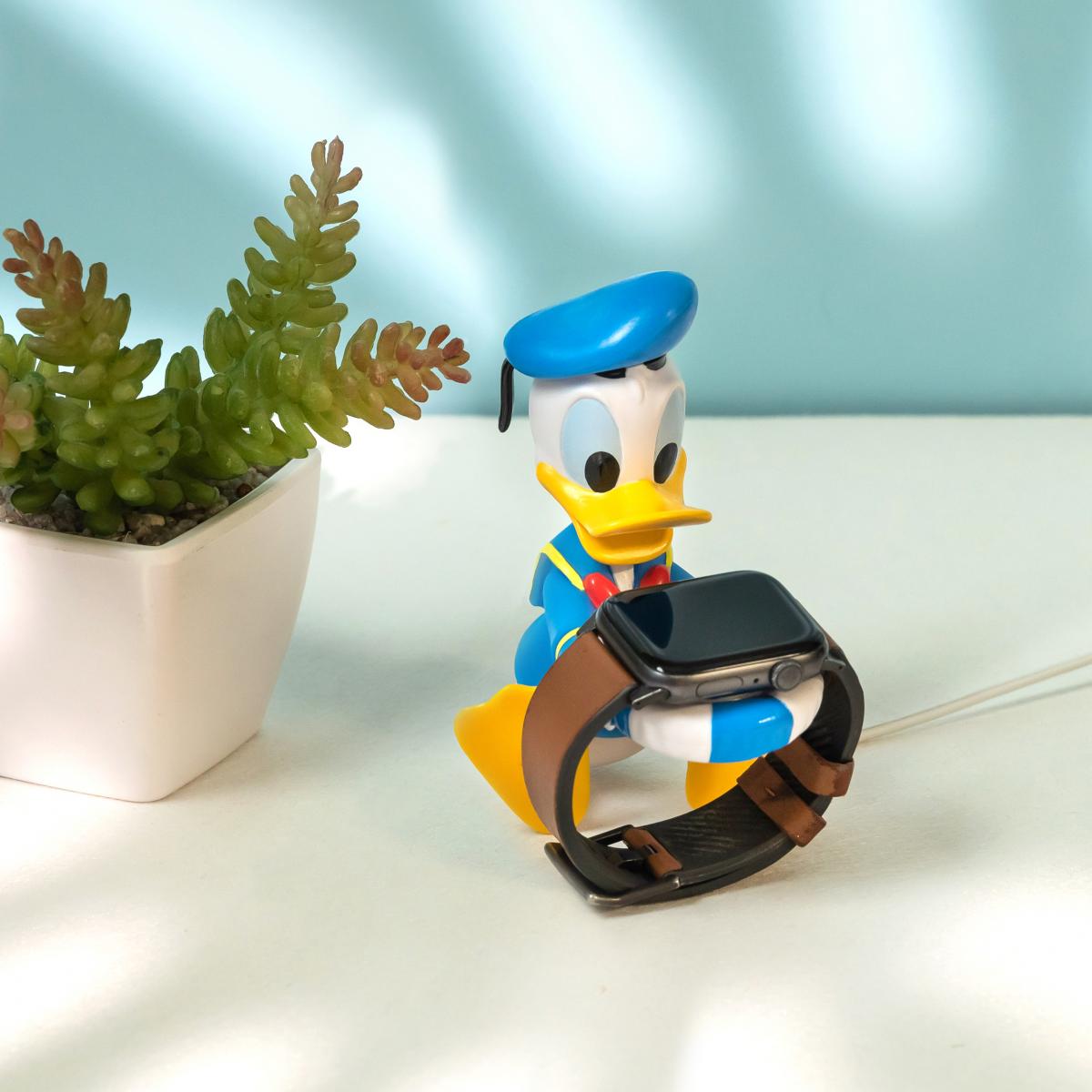 迪士尼公仔大集合！小熊維尼到史迪仔的Apple Watch充電小窩