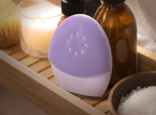 【8月夏季官方限定優惠】FOREO LUNA™ 4 plus 微電流紅光洗面機｜清潔抗老同步進行