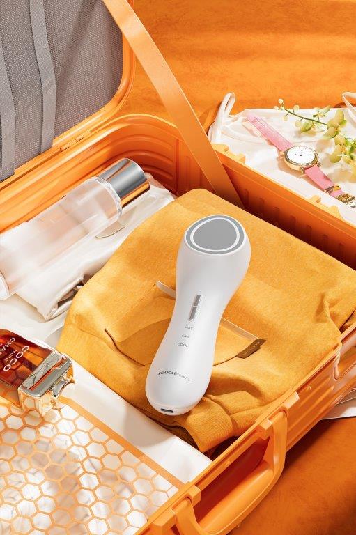 EMS Hot & Cold Skin Rejuvenation Device | Warm heat infusion + Ice cooling & tightening + EMS microcurrent firming · Three modes, all-in-one device · Quick hot and cold switching