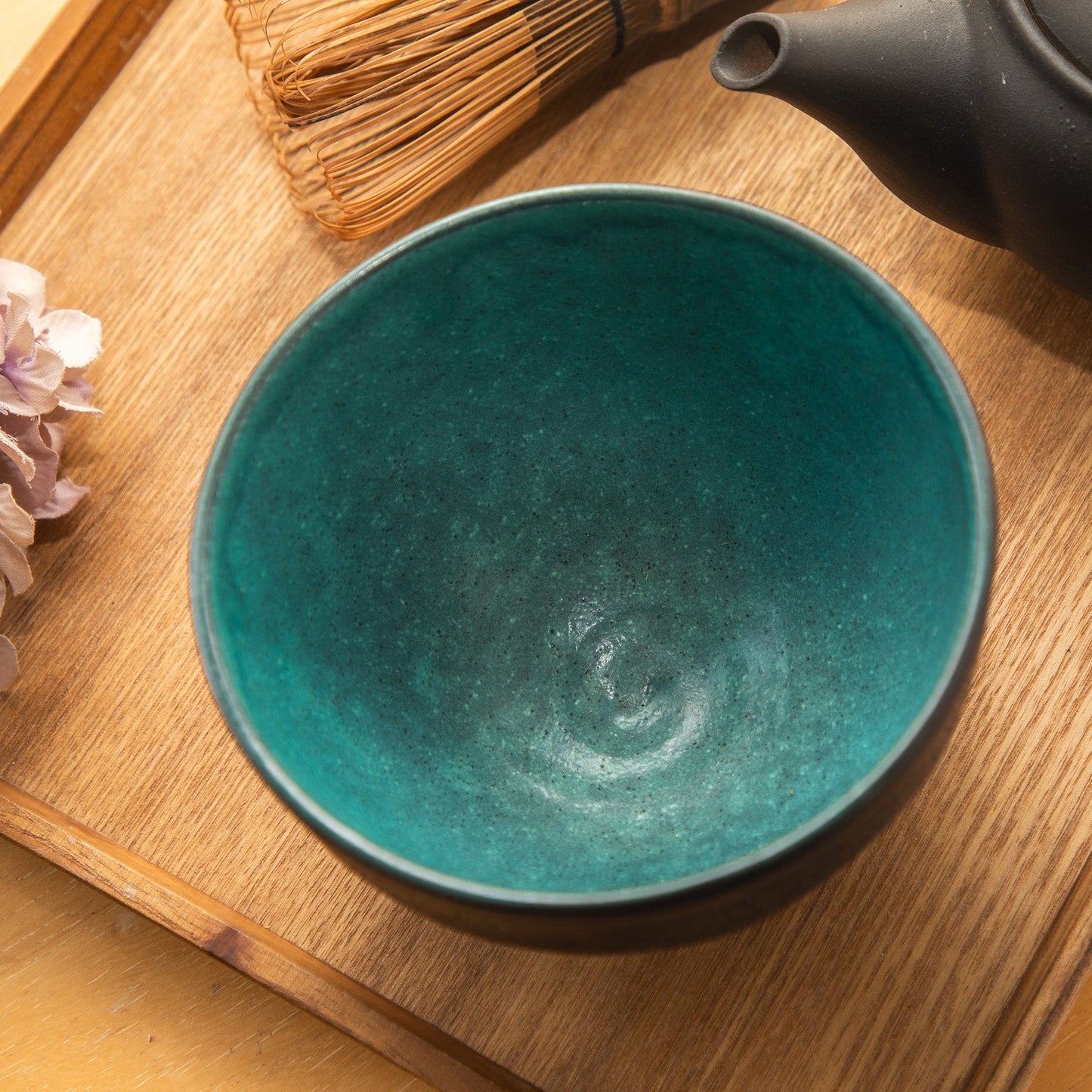 日本Asayu Kurogane Turquoise 抹茶碗｜湖水藍釉 × 鐵鏽金屬質感 | 日式美學 | 職人手作