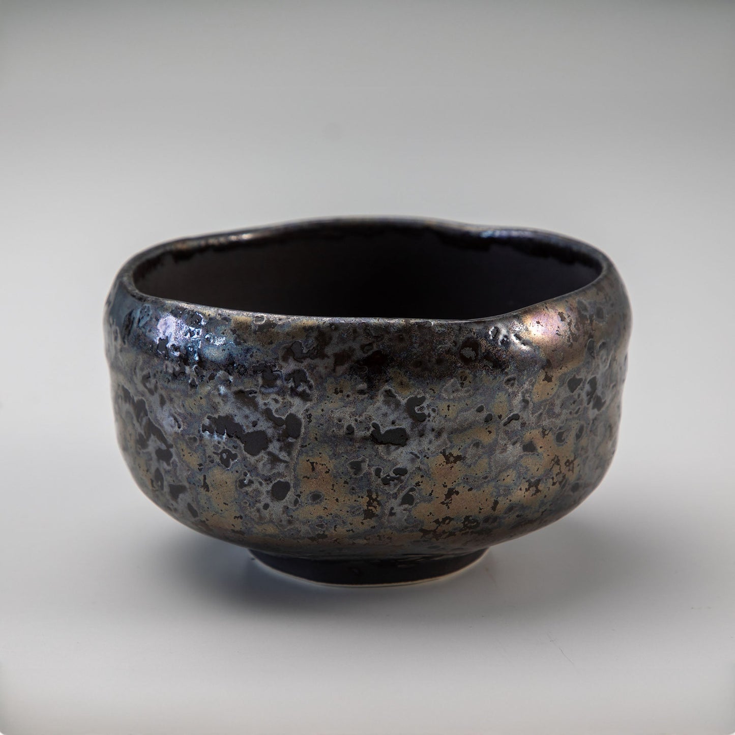 日本Asayu Shirogane 抹茶碗｜銀白釉面 × 侘寂窯變質感 | 日式美學 | 職人手作