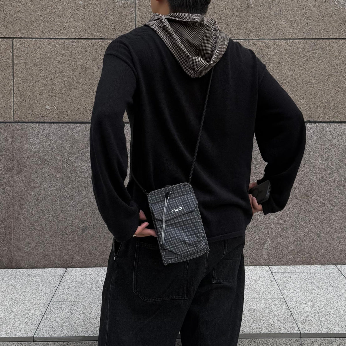 NIID NEO EDC Compact Pouch｜輕便斜孭／斜背包・護照手機卡片收納