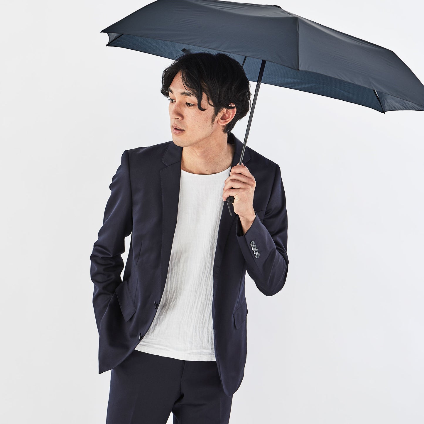 Ultra-Light One-Touch Automatic Folding Umbrella | VERYKAL