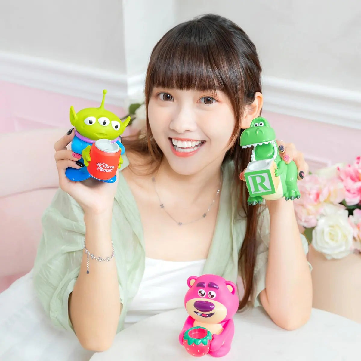 迪士尼公仔大集合！小熊維尼到史迪仔的Apple Watch充電小窩 PriseMall