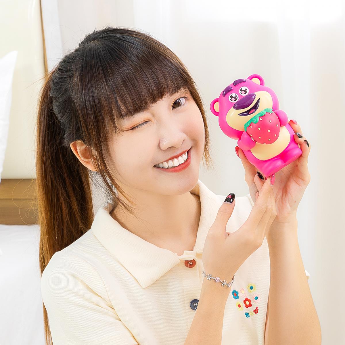 迪士尼公仔大集合！小熊維尼到史迪仔的Apple Watch充電小窩