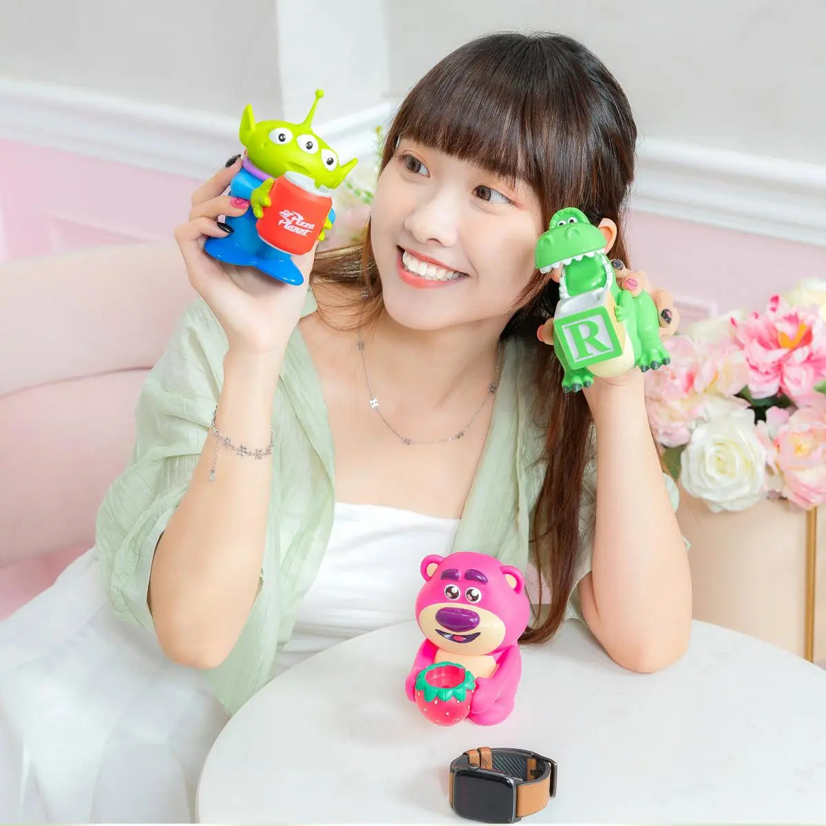 迪士尼公仔大集合！小熊維尼到史迪仔的Apple Watch充電小窩 PriseMall