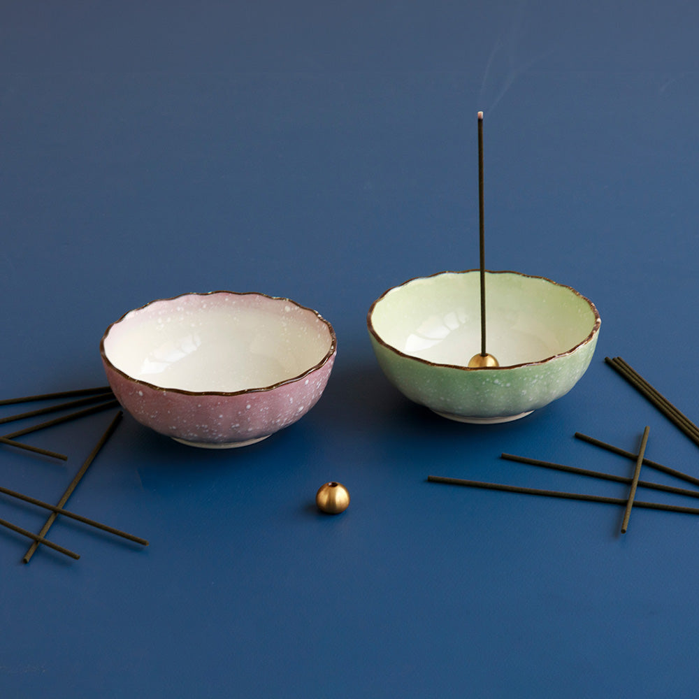 日本Asayu 兵庫縣 【粉綠色蓮花】陶瓷線香座 | 職人手工 | 禪意美學