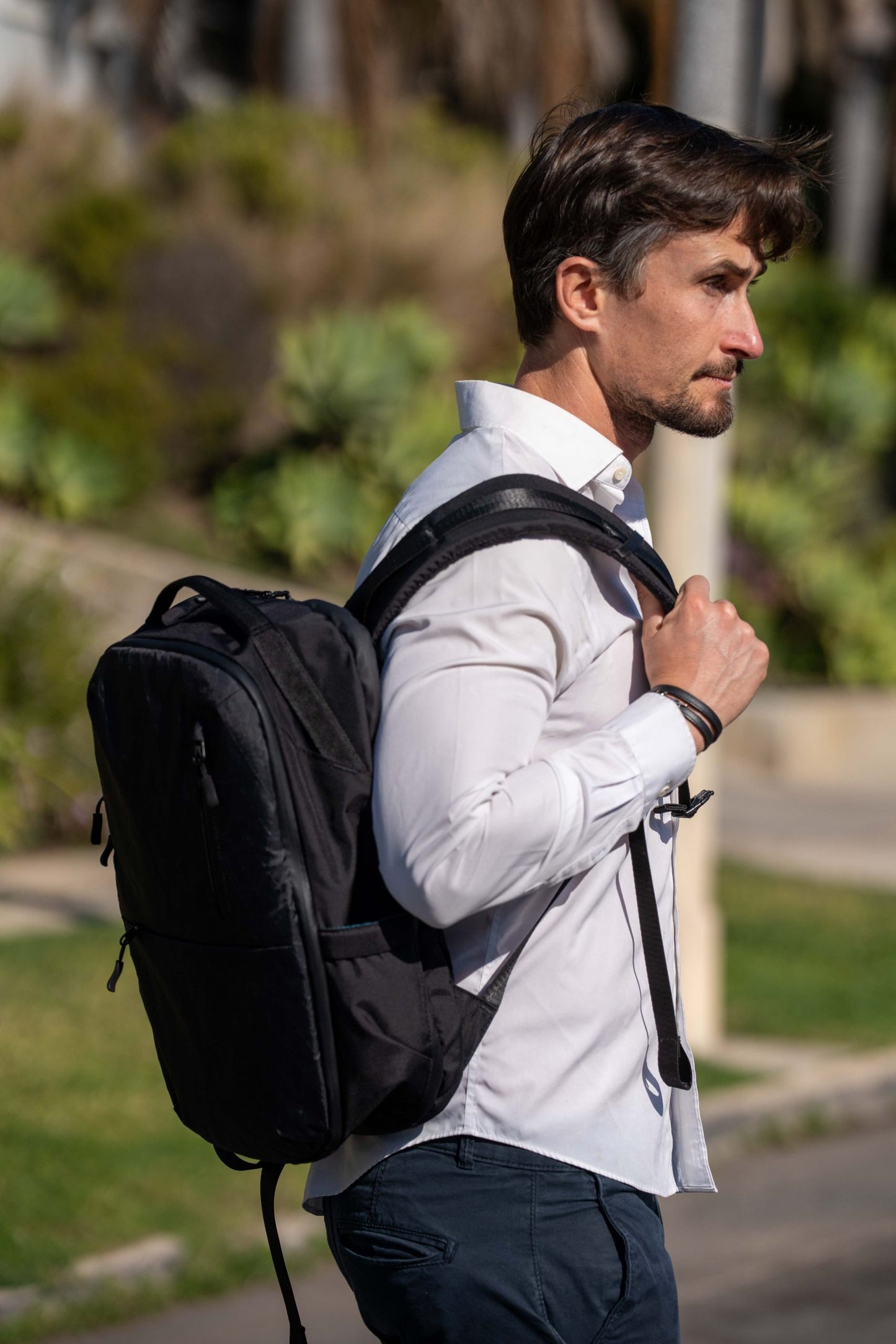 Urbano 獨家蛛網結構輕量背包Simon Squibb推薦 | 香港人品牌 | AeroSumo™ 減壓專利