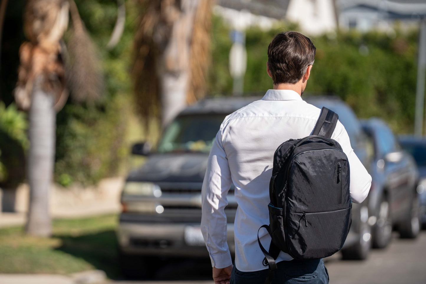 Urbano 獨家蛛網結構輕量背包Simon Squibb推薦 | 香港人品牌 | AeroSumo™ 減壓專利