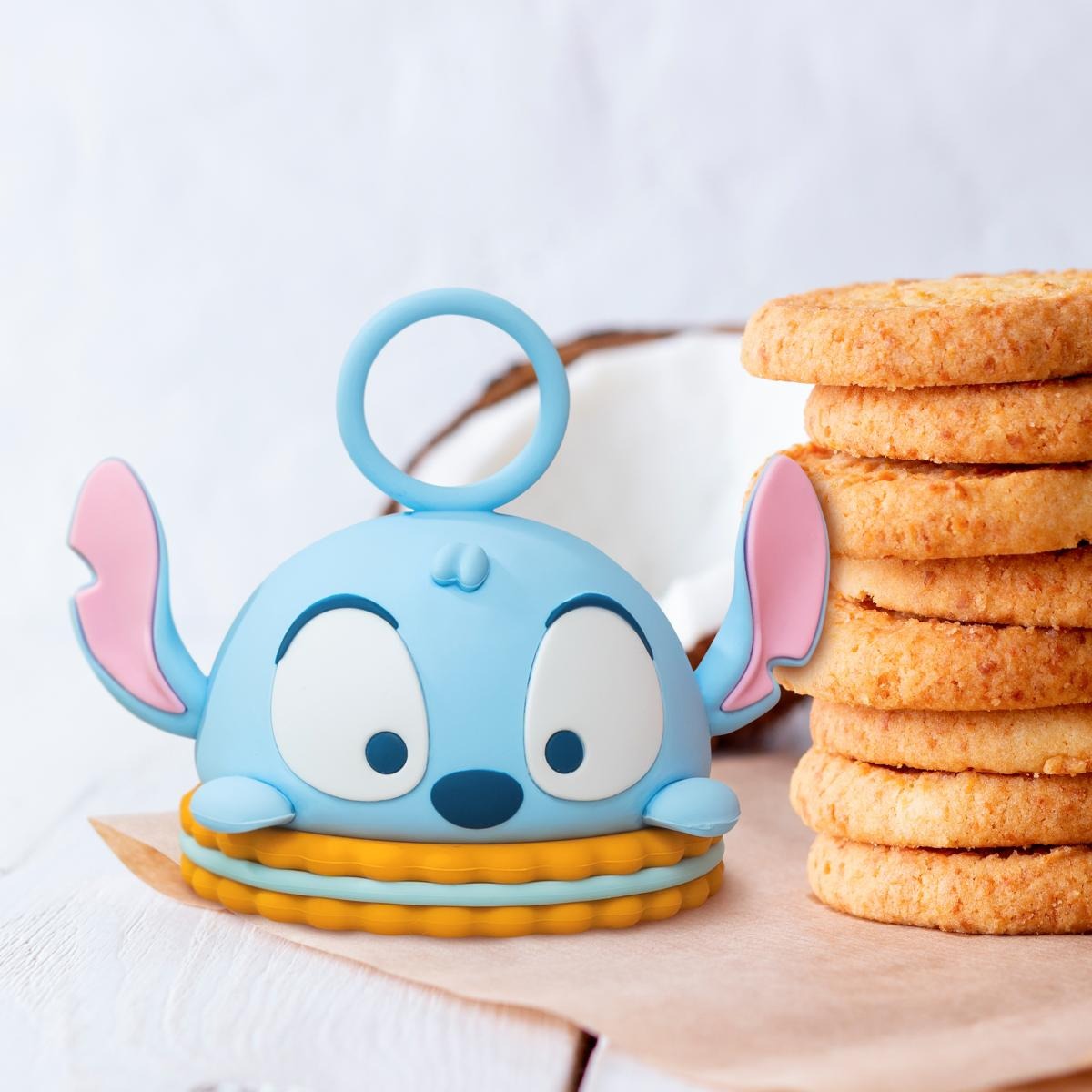 迪士尼磁吸充電盤的魔法小窩 – 超可愛無線快充系列，讓iPhone輕鬆滿電