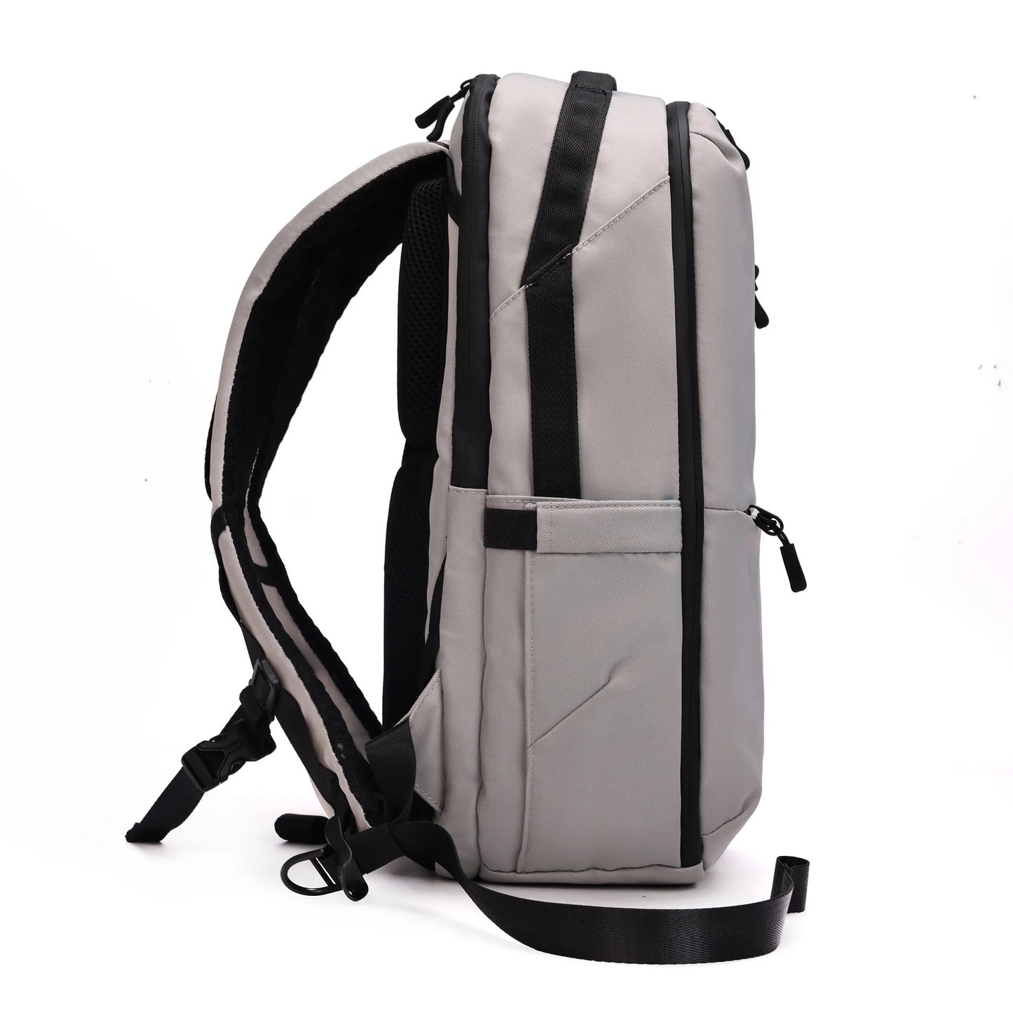 Urbano 獨家蛛網結構輕量背包Simon Squibb推薦 | 香港人品牌 | AeroSumo™ 減壓專利